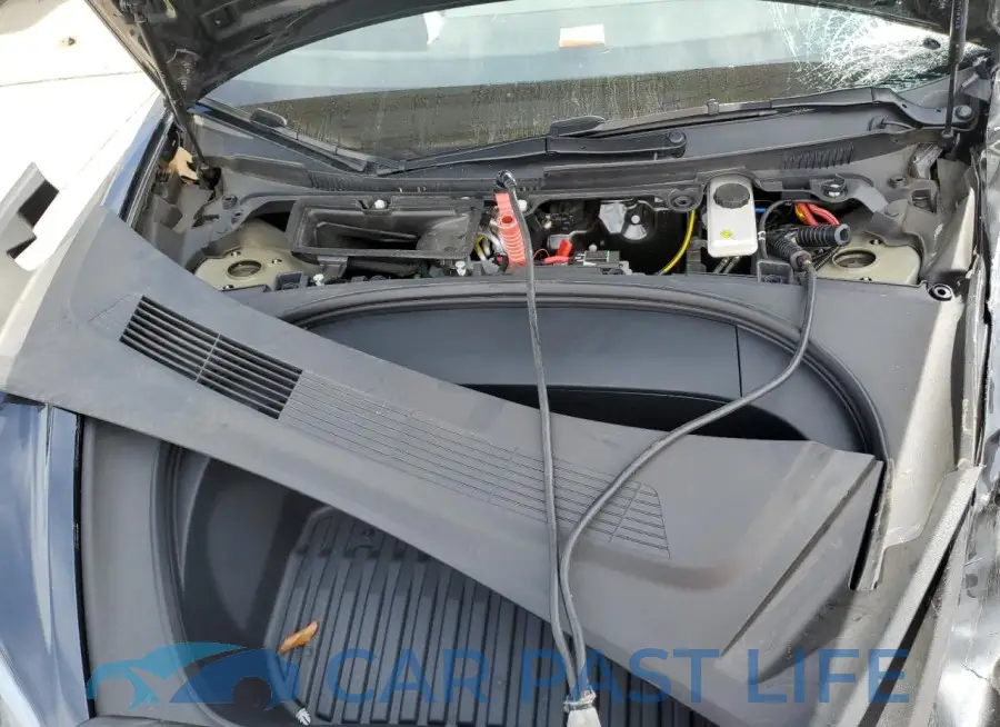 5YJ3E1EAXRF718546# 11