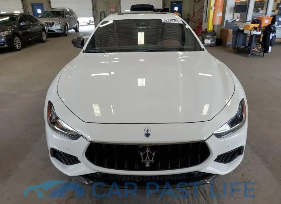 ZAM57YSMXPX411516# 5