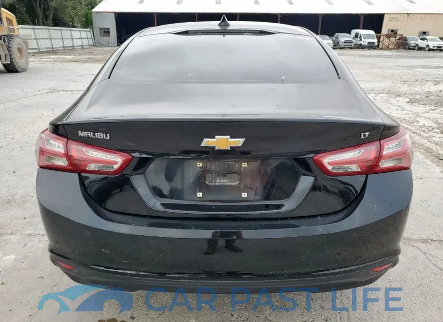 1G1ZD5ST1NF135209# 6