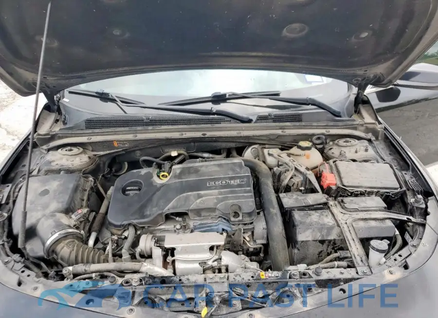 1G1ZD5ST1NF135209# 11