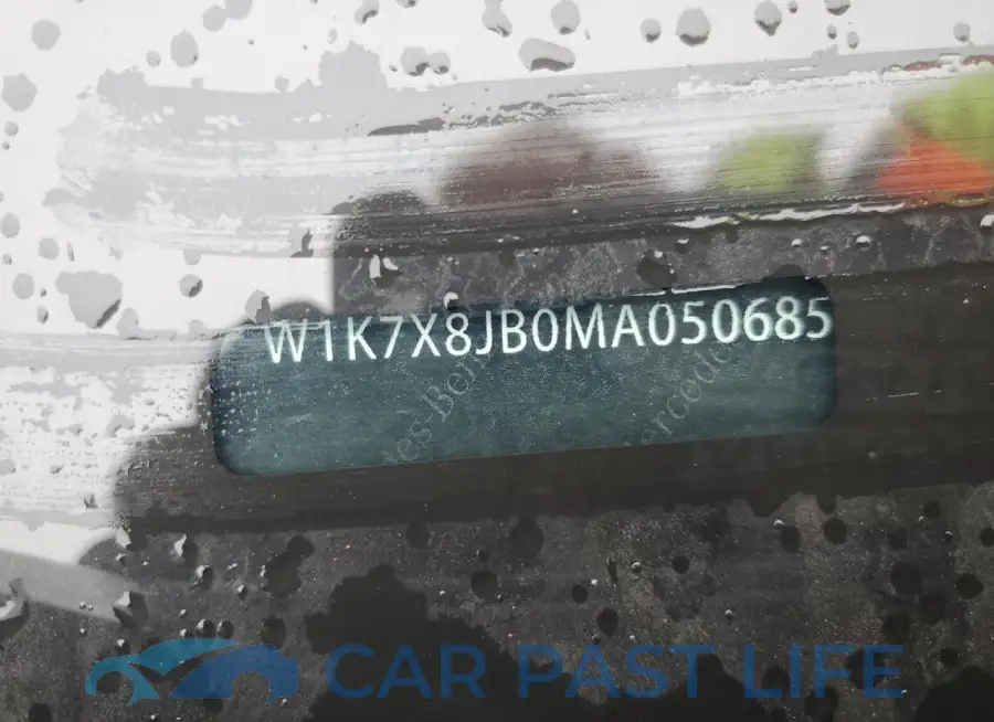 W1K7X8JB0MA031148# 12