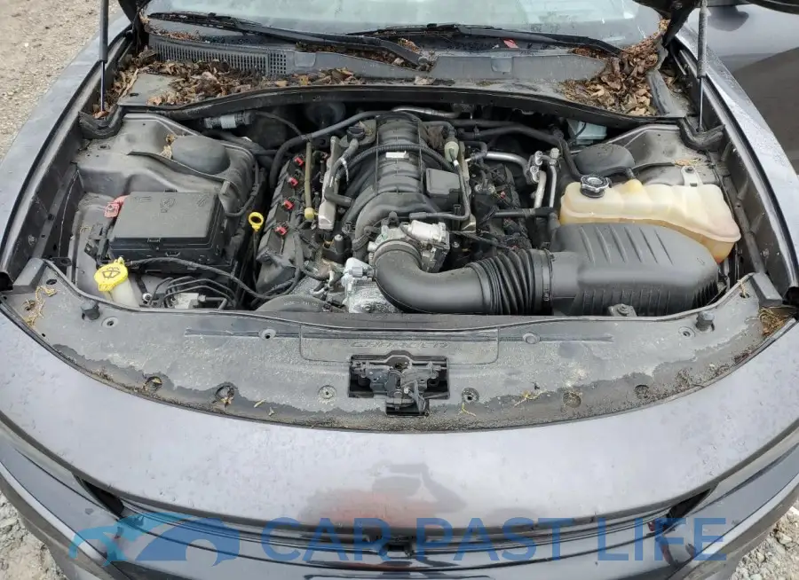 2C3CDXCT7JH211827# 11