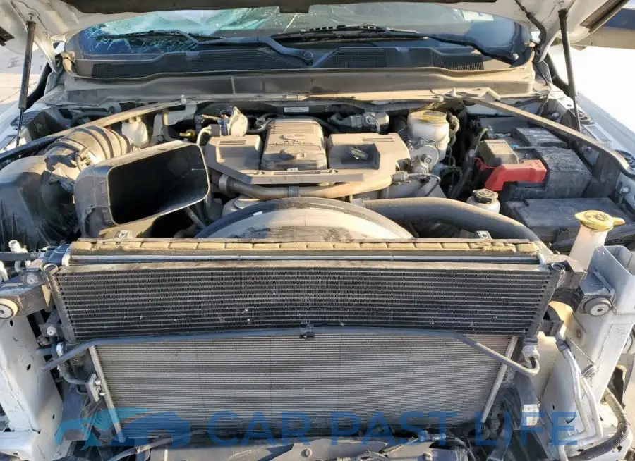 3C6UR5SL9KG656991# 12