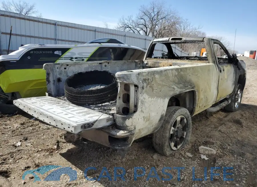 1GC0KYEG2JZ307696# 3