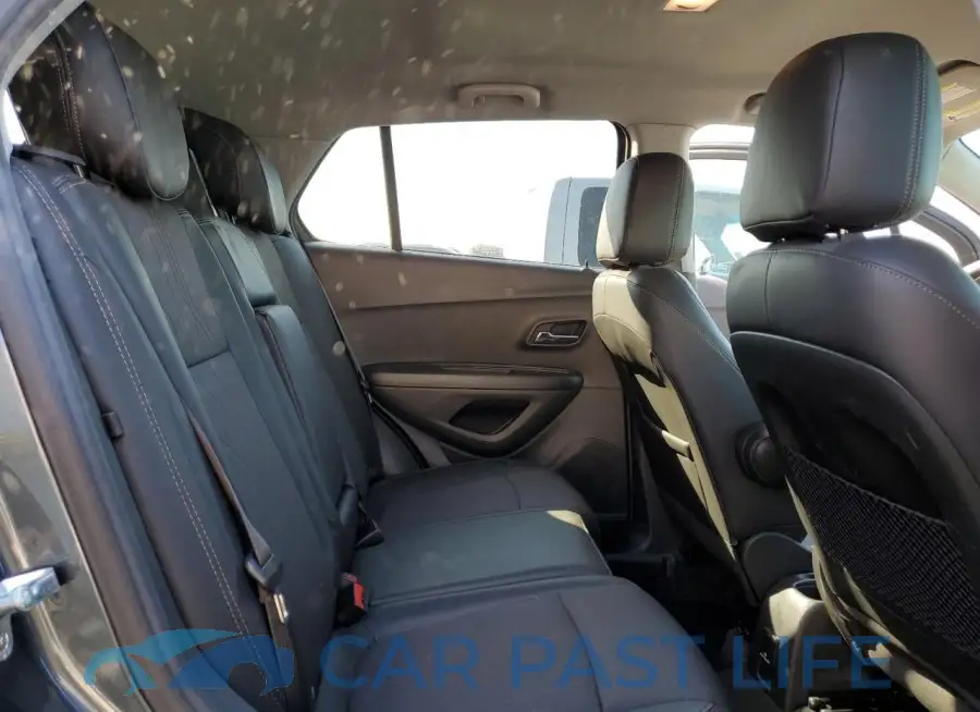 KL7CJPSMXMB360662# 11