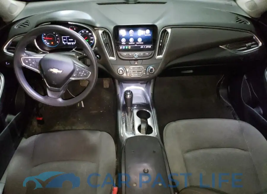 1G1ZD5ST8KF218440# 8