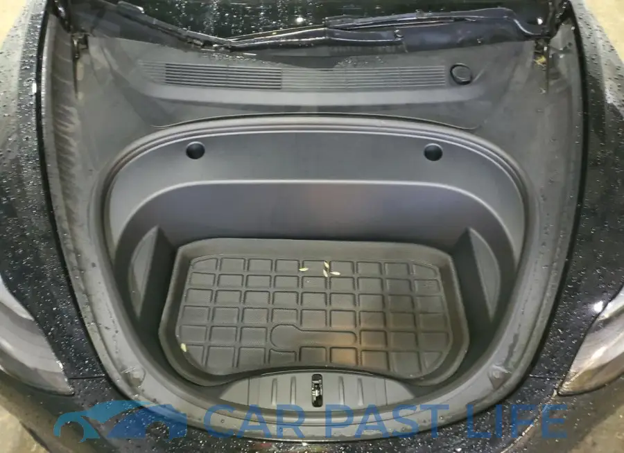 5YJ3E1EB8NF274036# 11