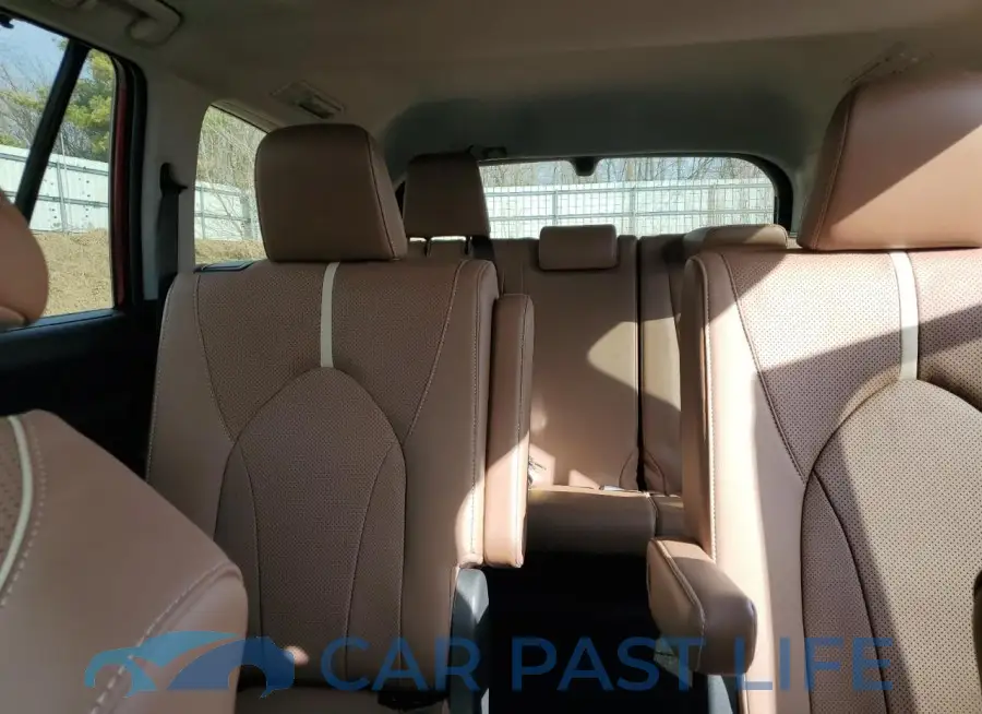 5TDAAAB50RS056160# 10