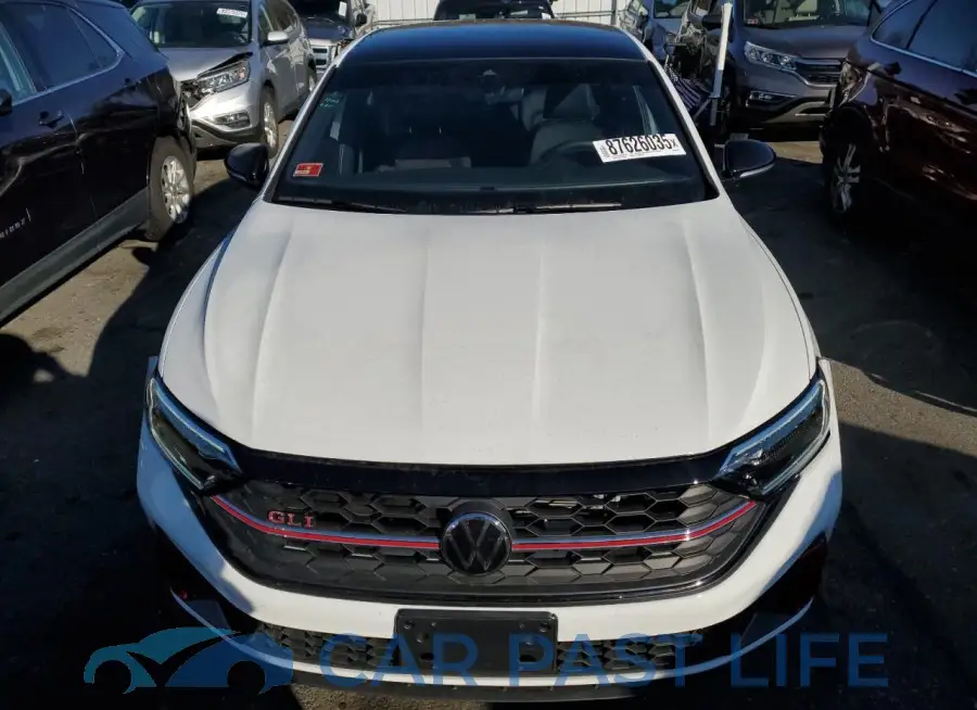 3VW2T7BU2RM024915# 5