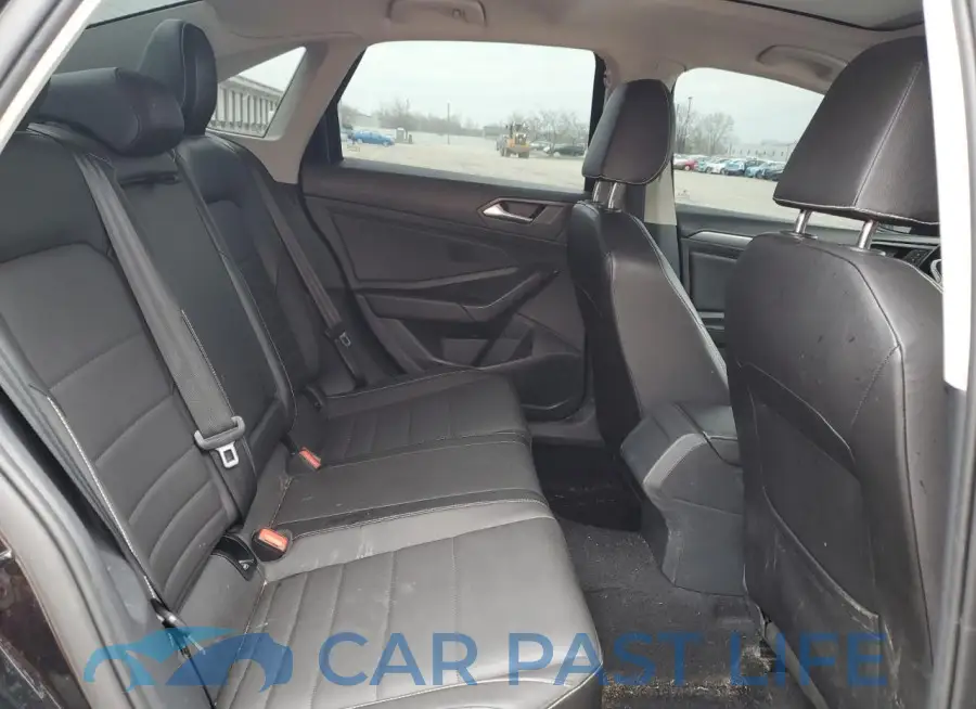 3VW7M7BU2PM057963# 10