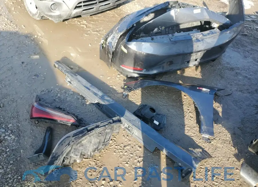 19UDE4H68PA014978# 12