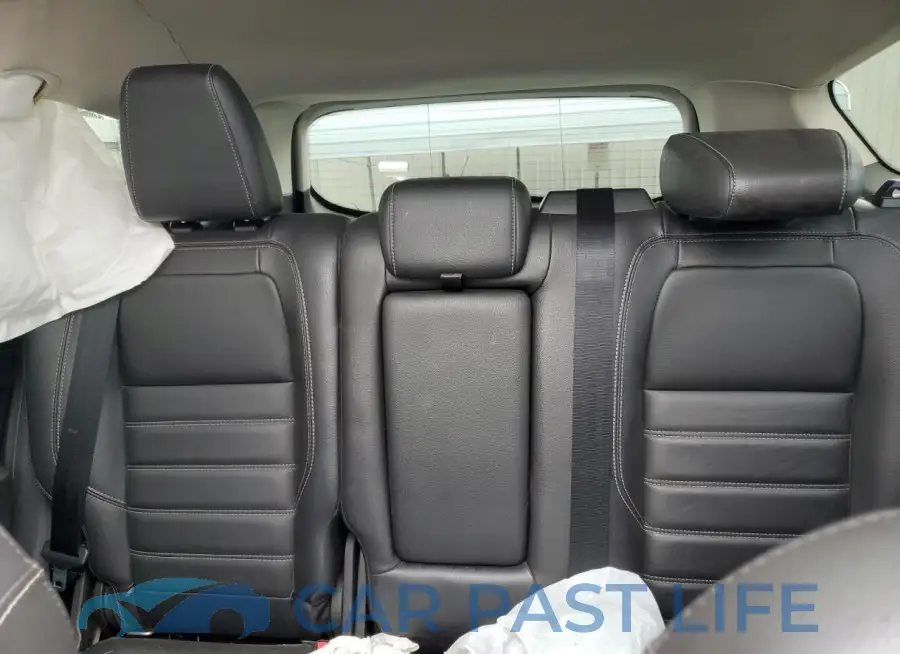 1FMCU9J91HUA65202# 10