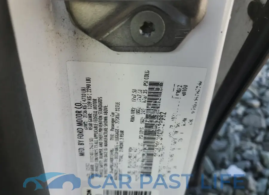 3FA6P0LU4KR139982# 12