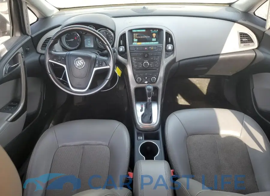 1G4PW5SK1G4141053# 8