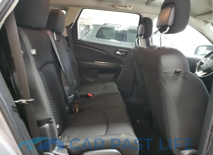 3C4PDCAB2JT352747# 11