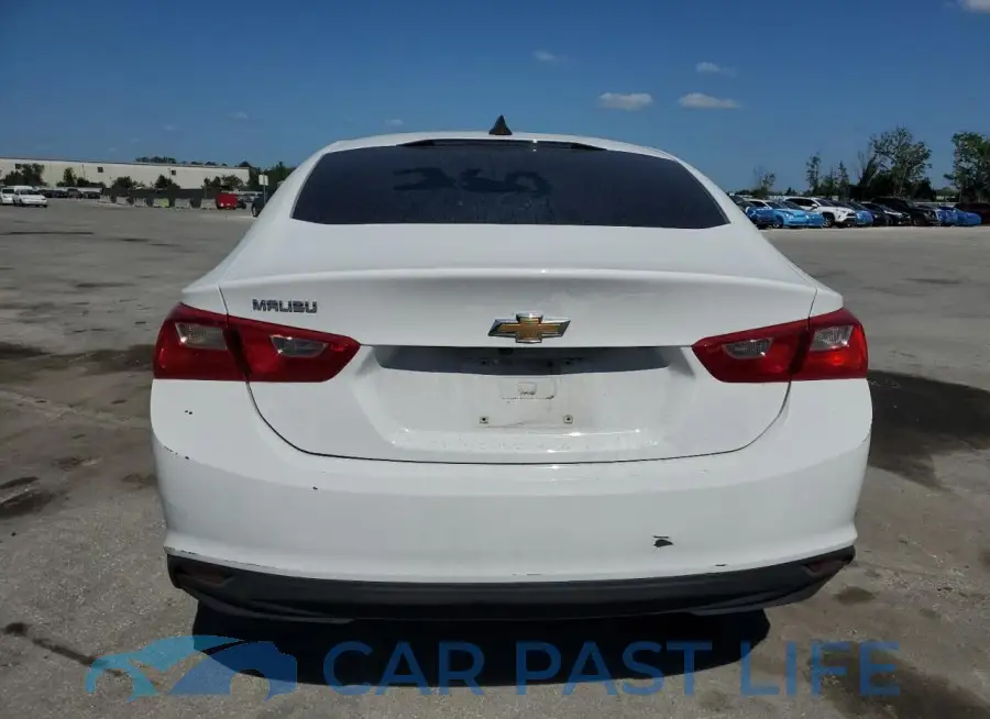 1G1ZB5ST5JF272833# 6