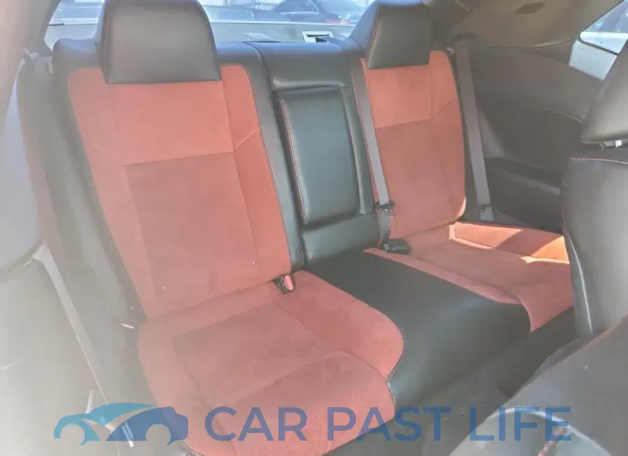 2C3CDZFJ8MH594266# 10
