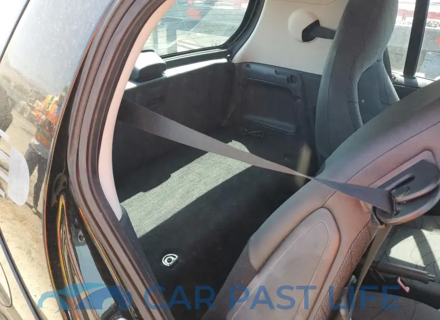 WMEEJ9AA0GK844859# 10