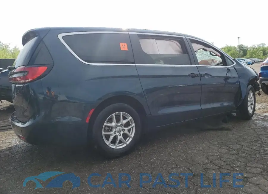 2C4RC1BG4SR502999# 3