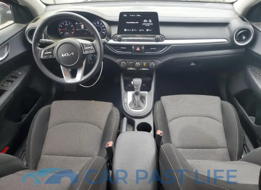 3KPF24AD7RE828547# 8
