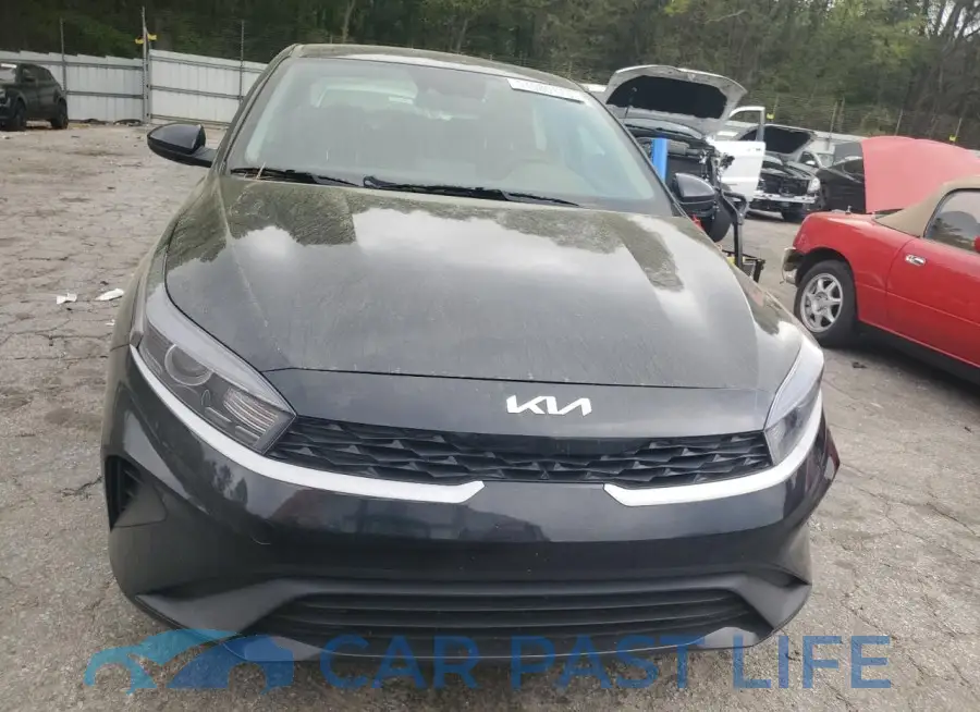 3KPF24AD7RE828547# 5