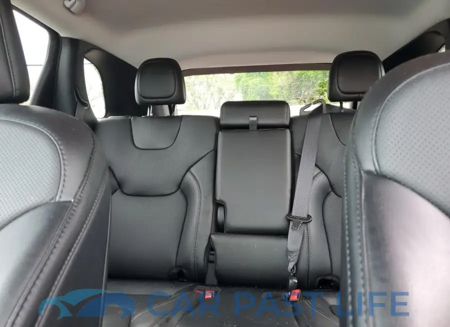 1C4PJMMB5PD107823# 10