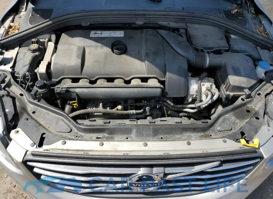 YV4902RK6G2858186# 12