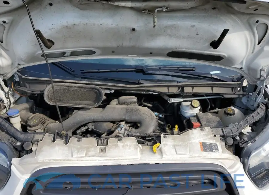 1FTYR1ZM3HKA39329# 12