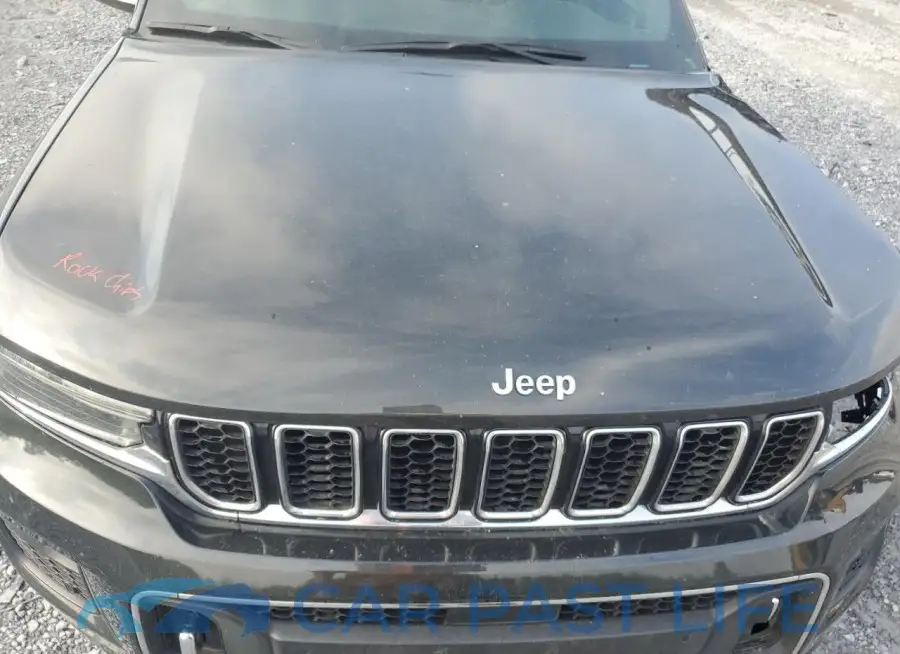 1C4RJJDGXP8738398# 11