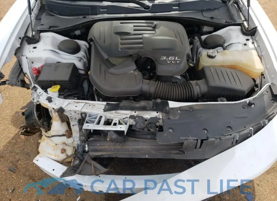 2C3CDXBG2NH160957# 11