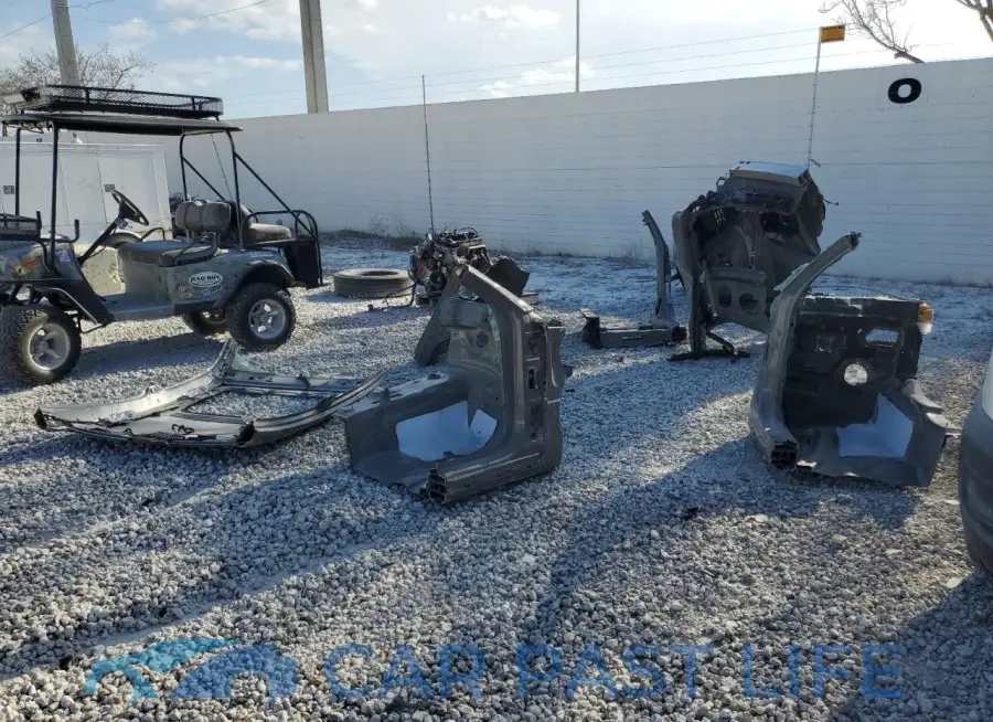 2C3CDXGJ6HH560884# 1