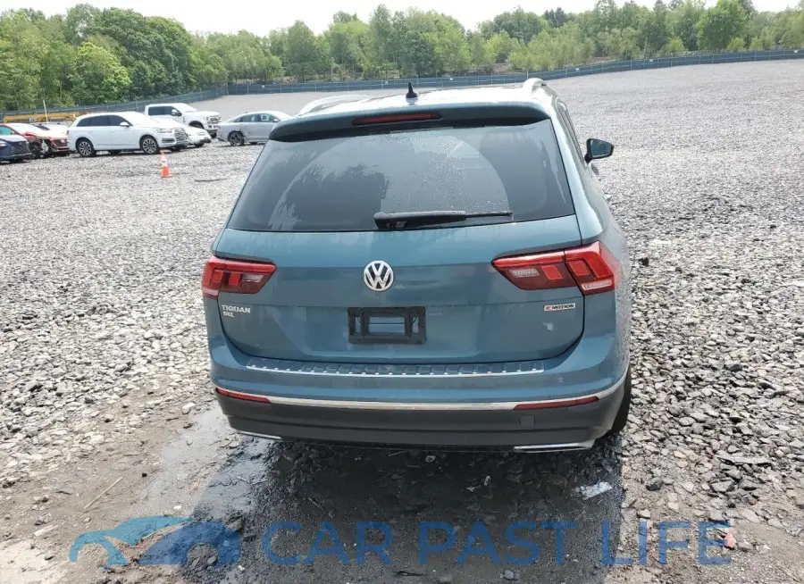 3VV2B7AX8KM181468# 6