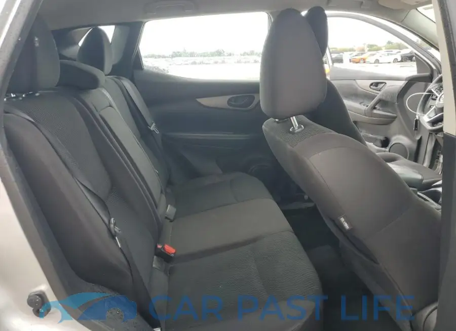 JN1BJ1CP1HW018619# 11