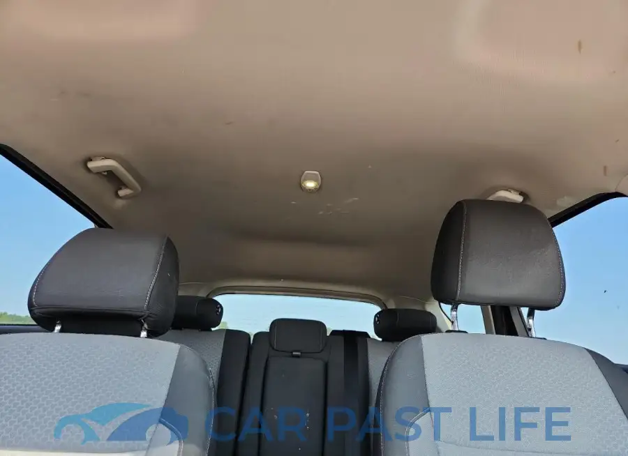 1FMCU0GD2HUA62560# 10