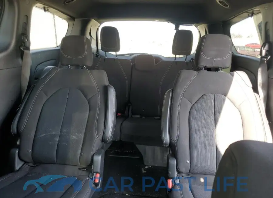 2C4RC1FG1LR242086# 10