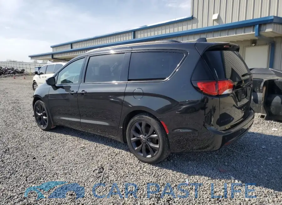 2C4RC1FG1LR242086# 2