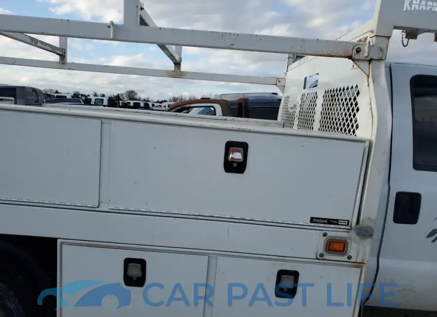 1FDUF5GT9GEC32893# 6