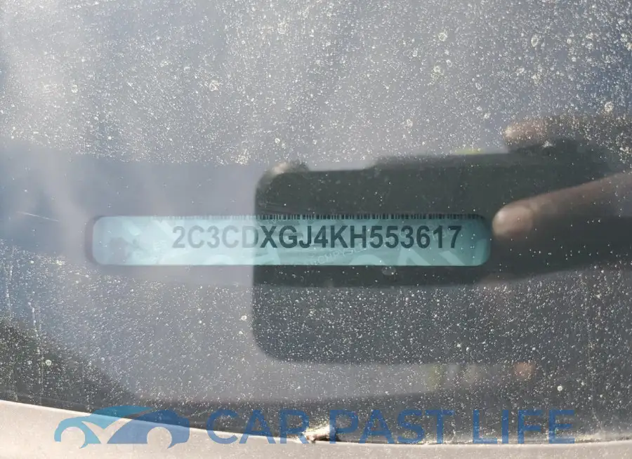 2C3CDXGJ7KH66608# 12