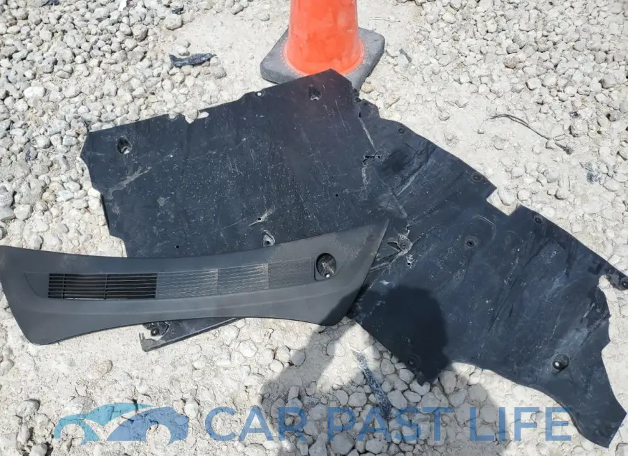 5YJ3E1EA1PF514697# 12