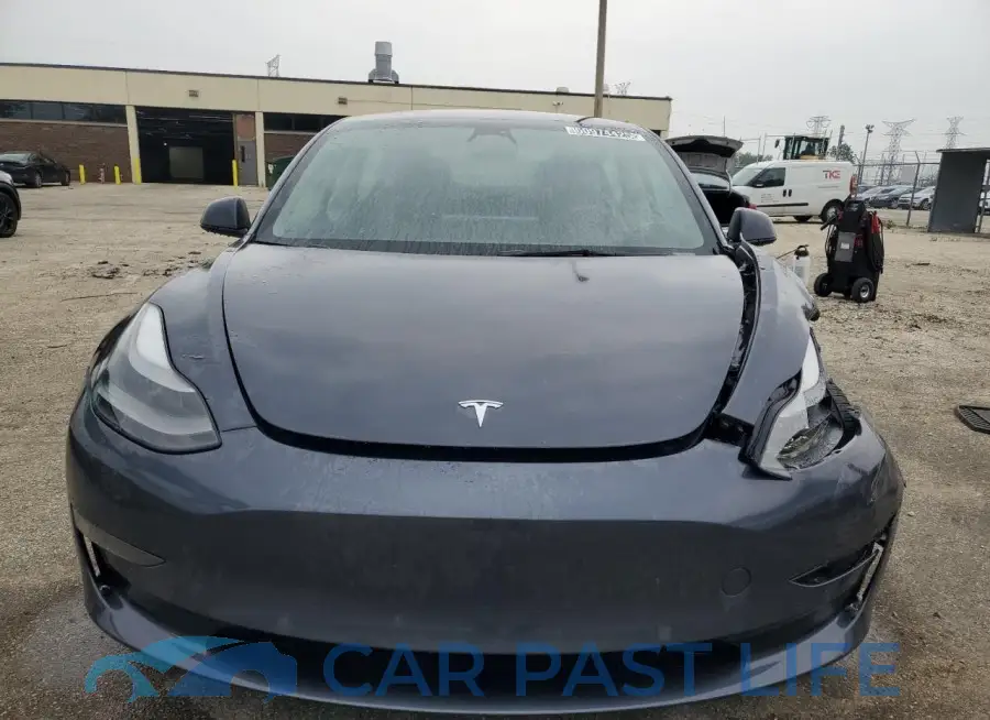 5YJ3E1EAXNF371505# 5