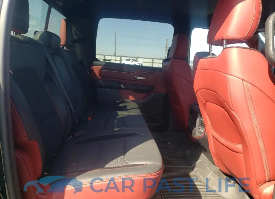 1C6SRFLT8RN202504# 10