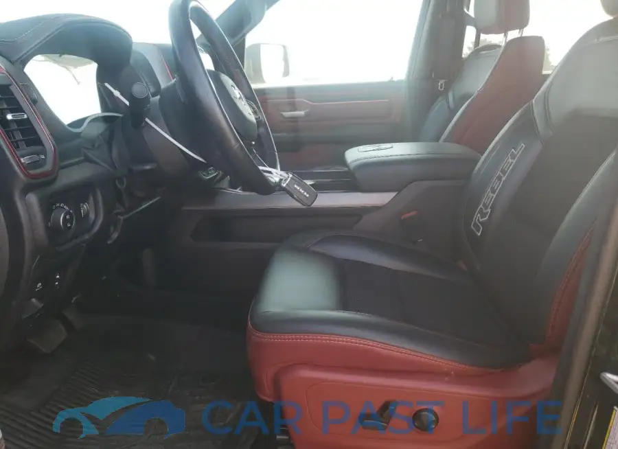 1C6SRFLT8RN202504# 7