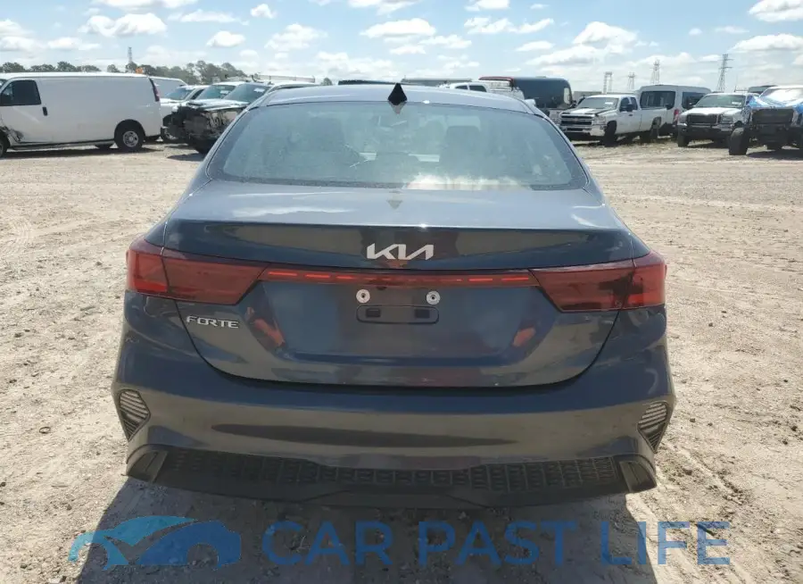3KPF24AD5PE652224# 6