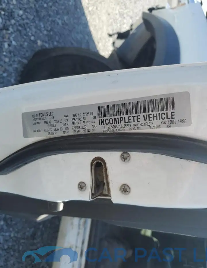 3C7WRNFL7LG105233# 12