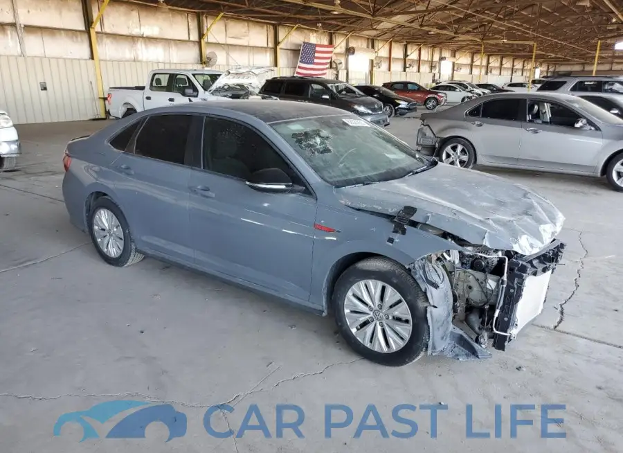 3VW2T7BU2NM009227# 4