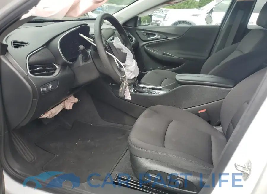 1G1ZD5ST6RF209603# 7