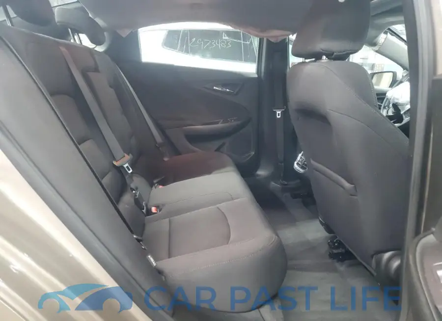 1G1ZD5ST0PF201090# 10