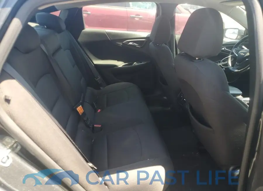 1G1ZD5ST5JF154162# 10