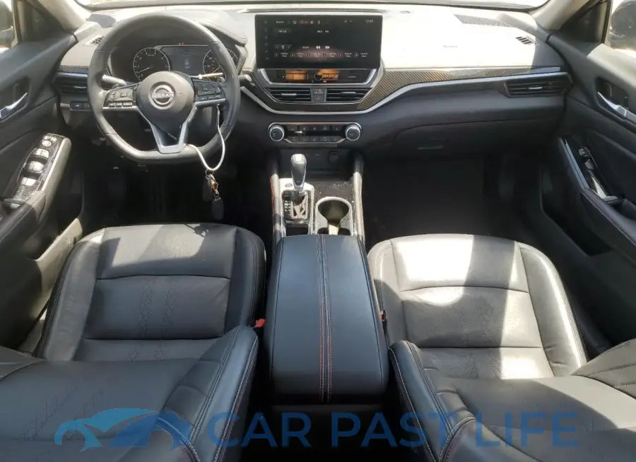 1N4BL4CV4RN301956# 8