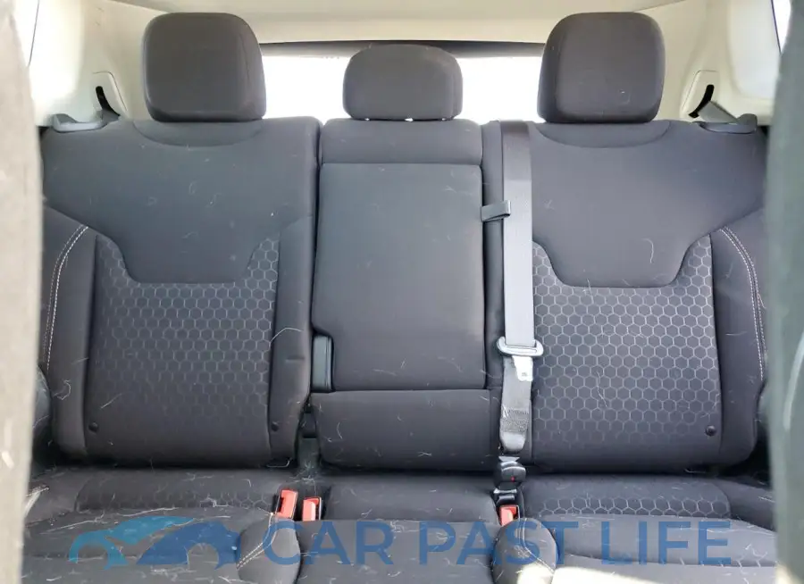 3C4NJDAB7LT167585# 10